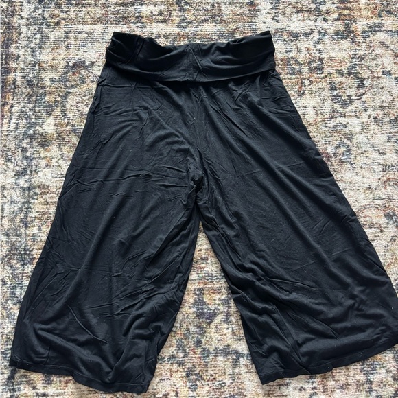 Inherit clothing co gauchos - Picture 3 of 3